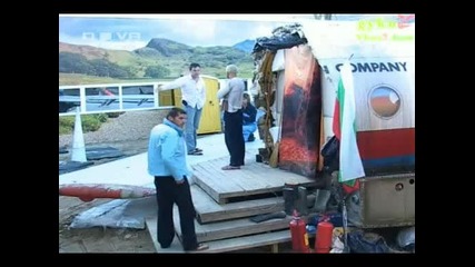 Любопитните седят във самолета Big Brother 4 - 08.10.2008