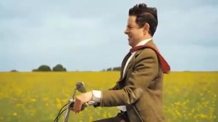 Mr. Bean краде мотопед