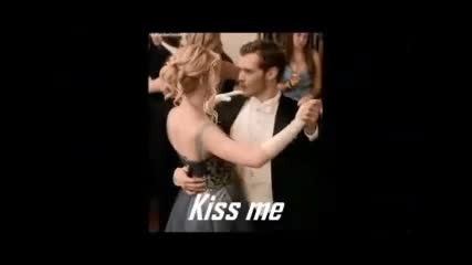 Kiss me 1x4