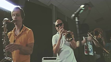 Lipnitsky Show Orchestra Саша Захарик - Целуем ночь