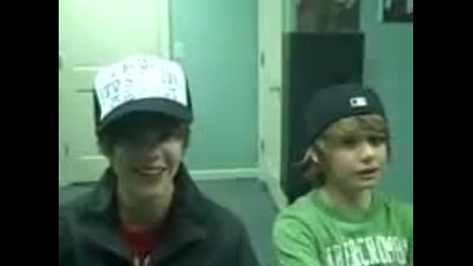 Justin Bieber and Christian Beadles Working Out