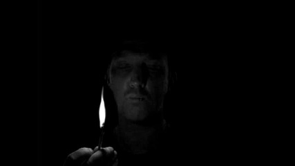 Queens Of The Stone Age - Burn The Witch