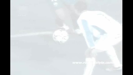 C. Ronaldo vs Ronaldinho 