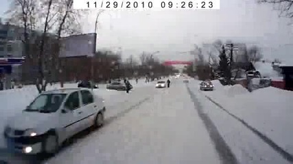Crazy Driver Crashes Into Police 