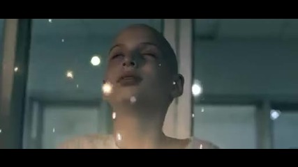 Превод! Katy Perry - Firework *официално видео* 