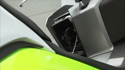 2014 new Bmw C Evolution electric maxi-scooter • official promotional video