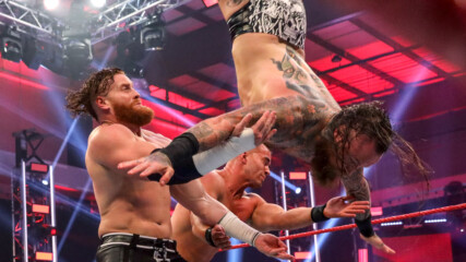 Aleister Black & Humberto Carrillo vs. Murphy & Austin Theory: Raw, May 25, 2020