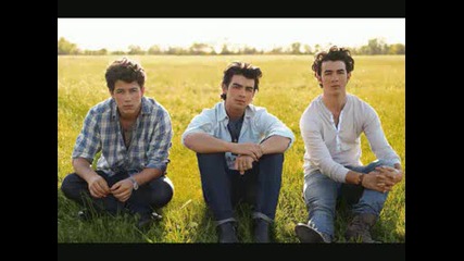 Jonas Brothers - Poison Ivy (full song) (lyrics)