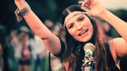 Laura Pausini - Benvenuto 2011 (hq)