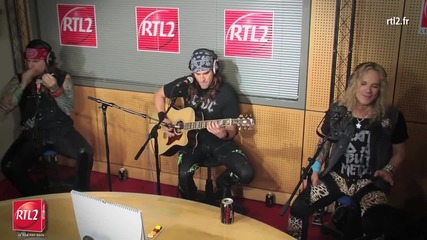 Steel Panther - The Burden Of Being Wonderful (live at Rtl2)(acoustic)