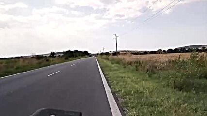 Vid_20230817_094551.3gp