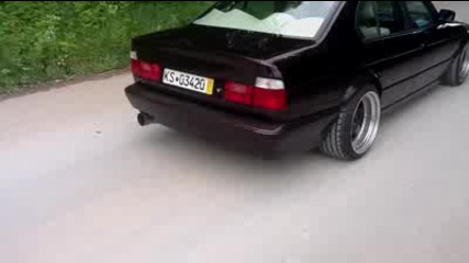 Bmw m5 - летящ старт