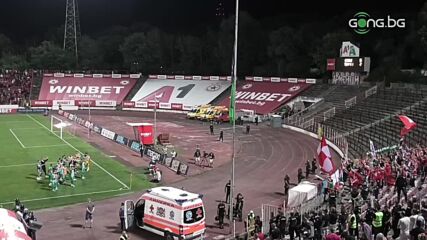 Играчи и фенове на Сепси празнуват успеха в София