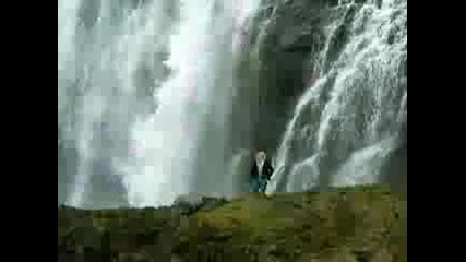 Най - Красивият Водопад В Света