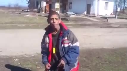 Българче прави кавър на Wiggle