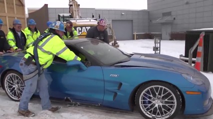 Изтеглиха две от осемте емблематични коли, пропаднали в музеят на " Chevrolet Corvette "