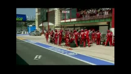 Bad Pit Stop For Kimi Raikkonen