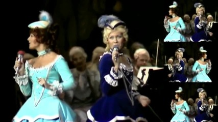 Abba - Dancing Queen ( l i v e ) [ The Definitive Collection ]