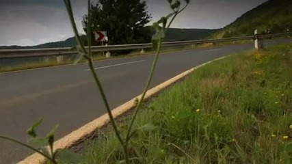 Audi Rs5 Vs Bmw M3 roadtest (английски субтитри)