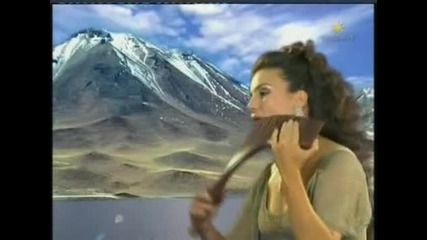 Daniela De Santos ~ el condor pasa