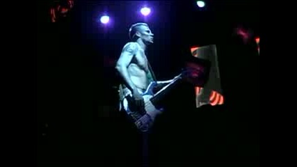 Red Hot Chili Peppers - Blood Sugar Sex Magik (live)
