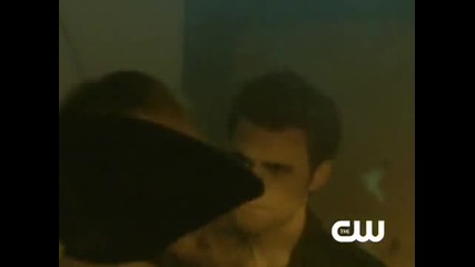 The Vampire Diaries Webclip 2 - Haunted