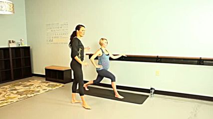 Suzanne Bowen - Lunges. Prenatal Barre