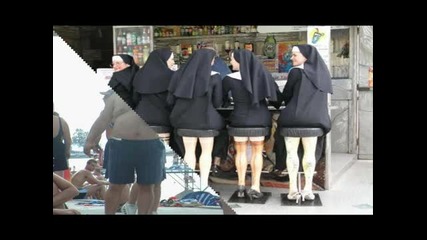 Снимано в точния момент луд смях