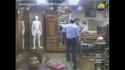Бразилска скрита камера- жива мумия!