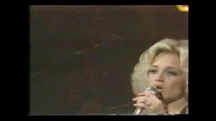 Barbara Mandrell - Woman To Woman