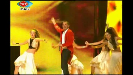 Kenan Dogulu - Shake It 