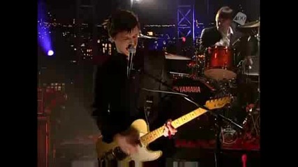 White Lies - To Lose My Life (live On Letterman) 