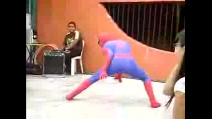 Spiderman Се Пребива