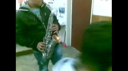 Saxofon kuchek