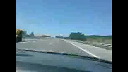 Audi - Magistrala Trakiq.avi