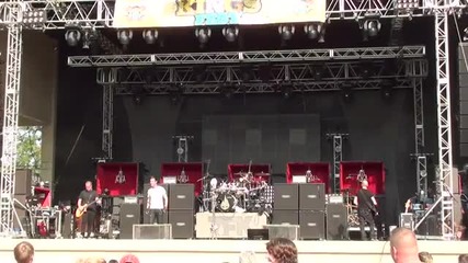Thousand Foot Krutch - Fire It Up At Kingsfest 2012
