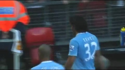 Craig Bellamy шамаросва фен по време на мач