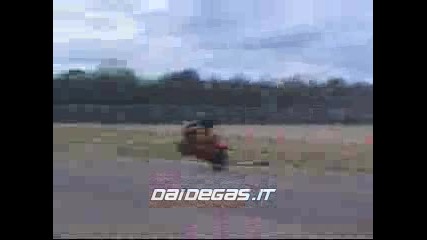 Suzuki Gsxr 1300 Hayabusa Wheelie Video