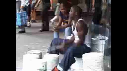Street Drums and bass