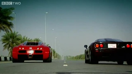 Bugatti Veyron v. Mclaren F1 Drag Race