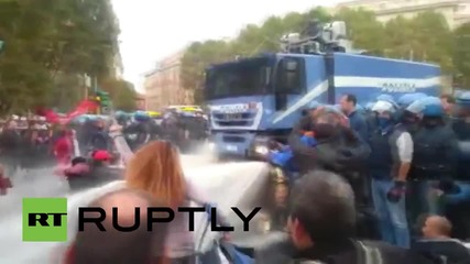 Italy: Police clash with protesters over Bologna building eviction