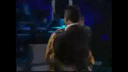 Very Funny Robin Williams On American Idol Gives Back 2008.avi