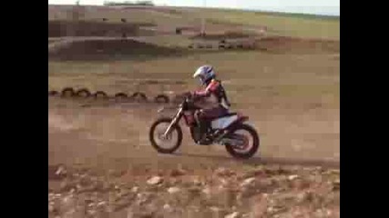 KTM 250cc vs Suzuki 450cc
