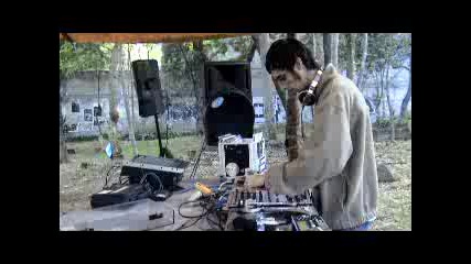 Acid Flux @ Sintetik