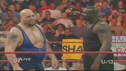 Shaquille Oneal се бие с Big Show on Mondays Raw New 2009