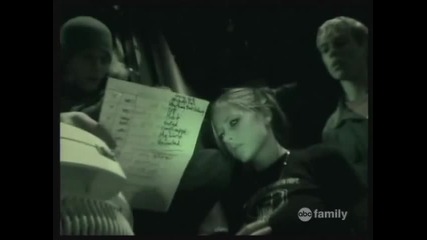 Avril Lavigne - Abc Family 1