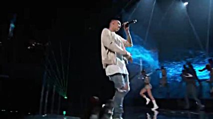 Justin Bieber - Company / Sorry (live From the 2016 Billboard Music Awards)
