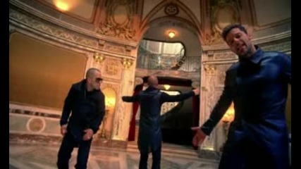 Ricky Martin ft. Wisin & Yandel - Frio ( Official Video )