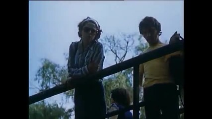 Два Диоптъра Далекогледство - Целия Филм (1975)