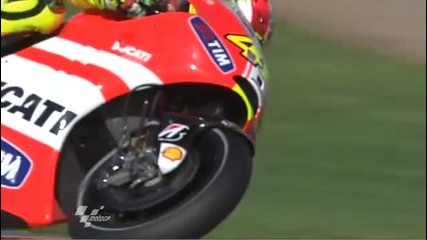 Rossi pays tribute to Supersic with special helmet